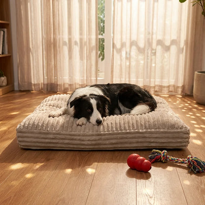 Rectangular ribbed dog mattress in beige